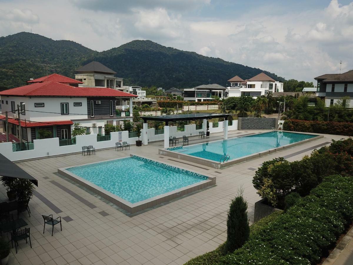 Hotel Casa Bianca Keluang Exteriér fotografie