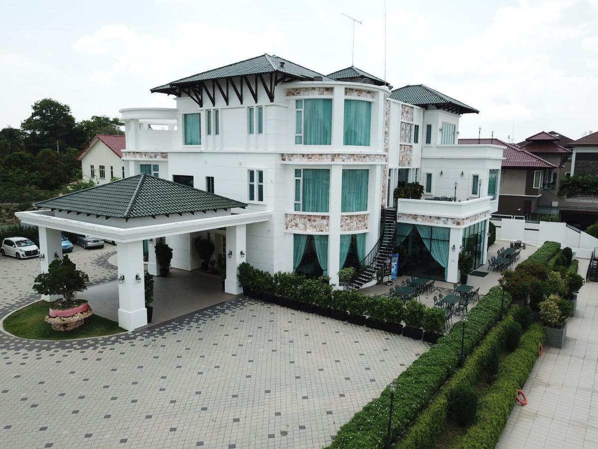 Hotel Casa Bianca Keluang Exteriér fotografie